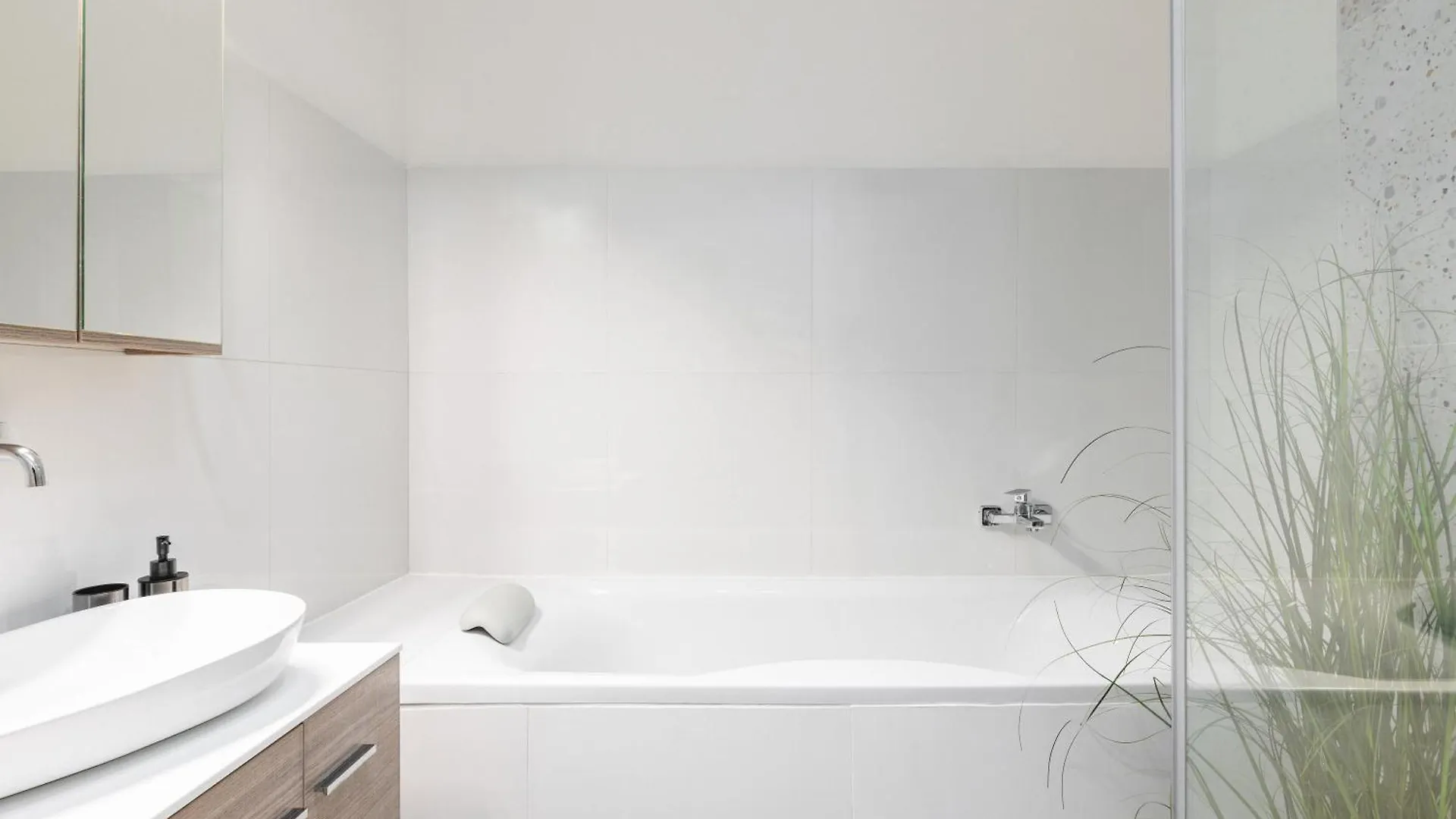 Couple-Inn 2 Quality Hot Tab Suite Tessalónica Apartamento