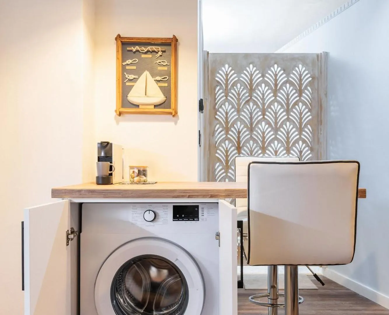 Couple-Inn 2 Quality Hot Tab Suite Tessalónica Apartamento